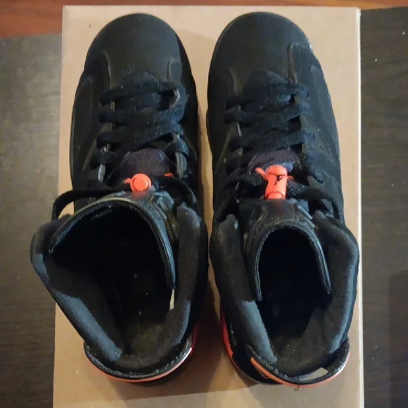Jordan 6 Retro (GS) Rare 2014 OG Infrared Black Mens 6Y Womens 7.5 EUC - Picture 6 of 9